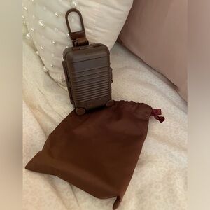 BÉIS The Micro Roller Charm in Maple NWOT